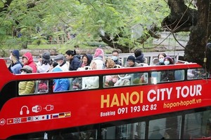 Hanoi attracts almost 1 million international tourists in 10 months