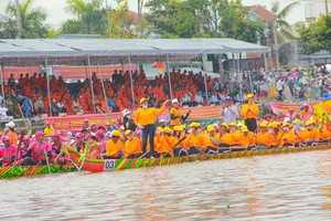 5th ‘Ngo’ Boat Race opens in Soc Trang Province