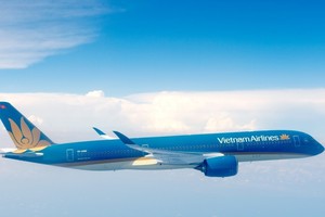 Three Vietnam Airlines flight attendants arrested for drug transport