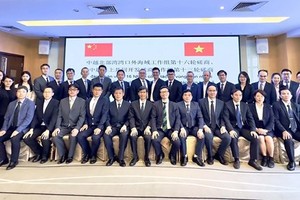 Vietnam, China hold negotiations on maritime issues