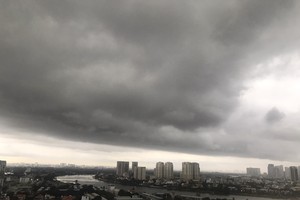 Tropical depression expected to form in East Sea