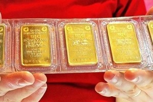 Domestic gold prices exceed VND70 mln per tael
