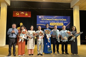 HCMC Writers’ Association sees blossoming year