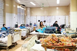Lots of people hospitalized due to bitter cold weather