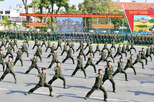 Armed forces in HCMC launch combat training session in 2024