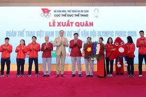 Ten members of Vietnam delegation to parade at Paris Olympics opening ceremony