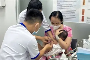 Nearly 20,000 children aged 1-5 in Ho Chi Minh City got measles vaccine