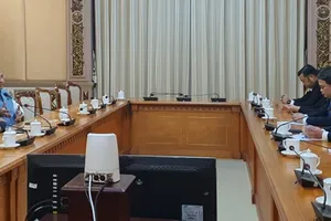 HCMC leader receives delegation from Indian Chamber of Commerce