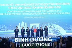 PM Pham Minh Chinh attends conference announcing Binh Duong Province’s planning