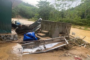 Tuong Duong District, Nghe An Province overcomes difficulties after flash floods