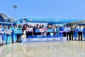 Khanh Hoa Province receives nine millionth tourist
