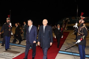 Top leader starts participation in Francophonie Summit, official visit to France