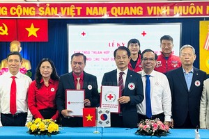 Ho Chi Minh City, Incheon (RoK) co-sign humanitarian cooperation agreement