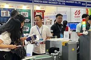 Over 700 plastics, rubber enterprises gather at VietnamPlas 2024