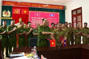 Vietnamese, Lao police strengthen cooperation in ensuring border security