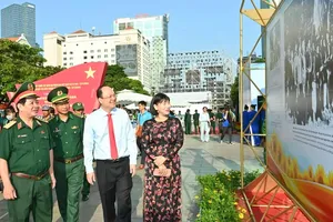 Exhibition featuring Vietnam People's Army opens