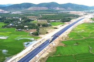 Van Phong - Nha Trang Expressway not ready for operation on January 10