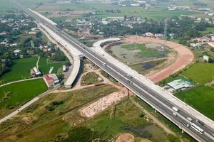 Key transportation projects in Southern region urged to accelerate progress