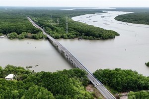 HCMC accelerates seaward infrastructure development