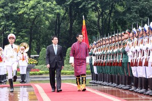 Vietnamese President hosts welcome ceremony for Bhutanese King
