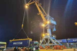 Hai Phong – Vung Ang container transport route put into exploitation