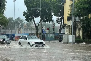 11 spillways of Northern largest hydropower plants open for water release