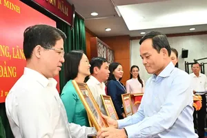 Fight against corruption, waste, negative acts must be pursued without pause