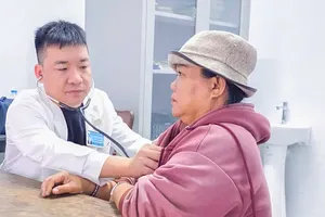 Over 3,500 Dak Lak residents receive medical examinations and treatment