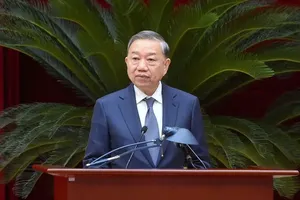 Party chief demands relentless anti-corruption drive with no exceptions