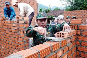 PM orders acceleration of Quang Trung Campaign to rebuild storm-damaged homes