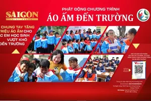 “Ao am den truong” program brings hope, warmth to students in need