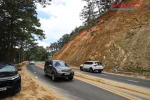 Prenn Pass partially closed for landslide remediation