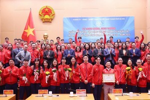 Hanoi’s athletes, coaches honoured for great success at SEA Games 33