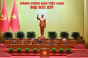 14th Party Central Committee convenes first meeting
