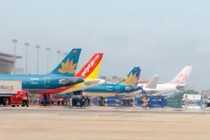 Vietnam Airlines ramps up night flights to meet travel demand during Tet