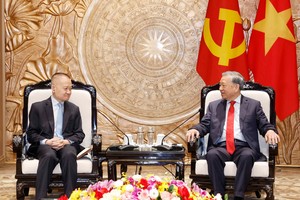 Party General Secretary receives special envoy of top Chinese leader