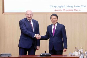 Vietnam, Russia step up cooperation in emergency response, firefighting