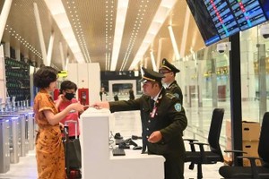 Online declaration required for certain arrivals at Tan Son Nhat Airport