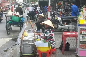 Ho Chi Minh City moves to support street vendor relocation