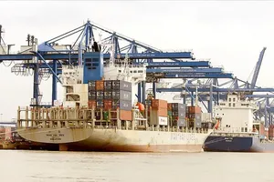 Vietnam, Singapore expand cooperation in technology and green growth