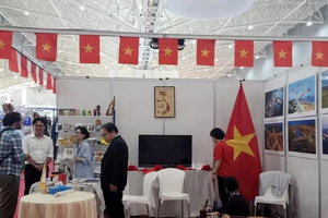 Vietnam showcases products at Algiers International Fair 2026