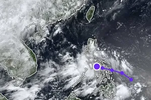 Low-pressure system near the Philippines likely to enter East Sea