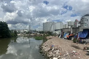 Ho Chi Minh City tightens sludge, construction waste management