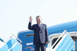 Top leader departs for state visits to Australia, New Zealand