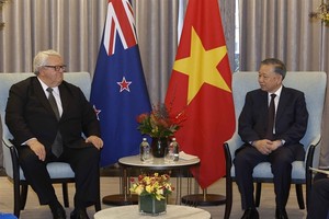 Top Vietnamese leader meets with New Zealand House Speaker
