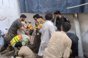 Sập mái trường học tại Pakistan, ít nhất 28 người thiệt mạng