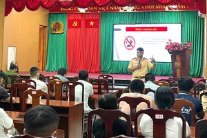 Chủ nhà trọ, quán ăn, cơ sở kinh doanh vận tải ký cam kết đảm bảo an toàn PCCC