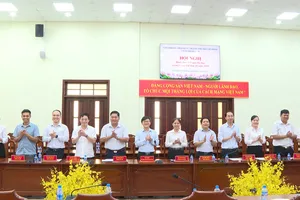 Văn phòng Đảng ủy phường Bến Cát dẫn đầu Cụm thi đua số 10