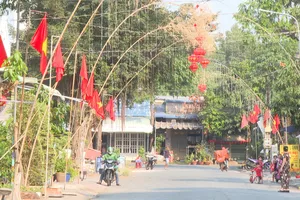 Ra mắt “Khu dân cư Đoàn kết - Nghĩa tình - Tự quản - Muôn sắc hoa” tại phường Bến Cát