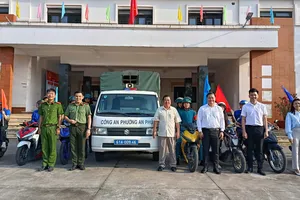 Phường An Phú diễu hành tuyên truyền bầu cử